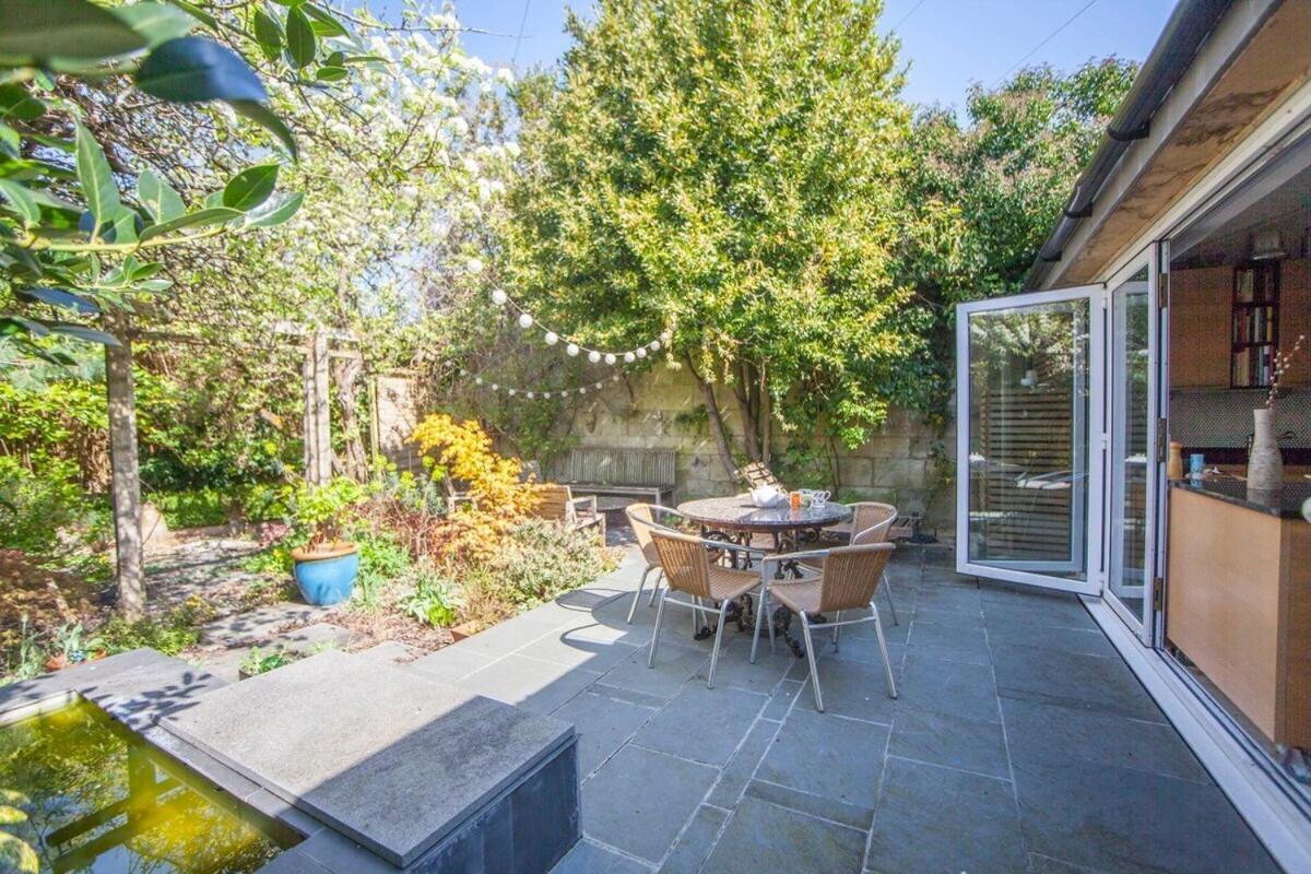 ※ Relaxing Home- Parking & Gorgeous Gardens Bath Buitenkant foto