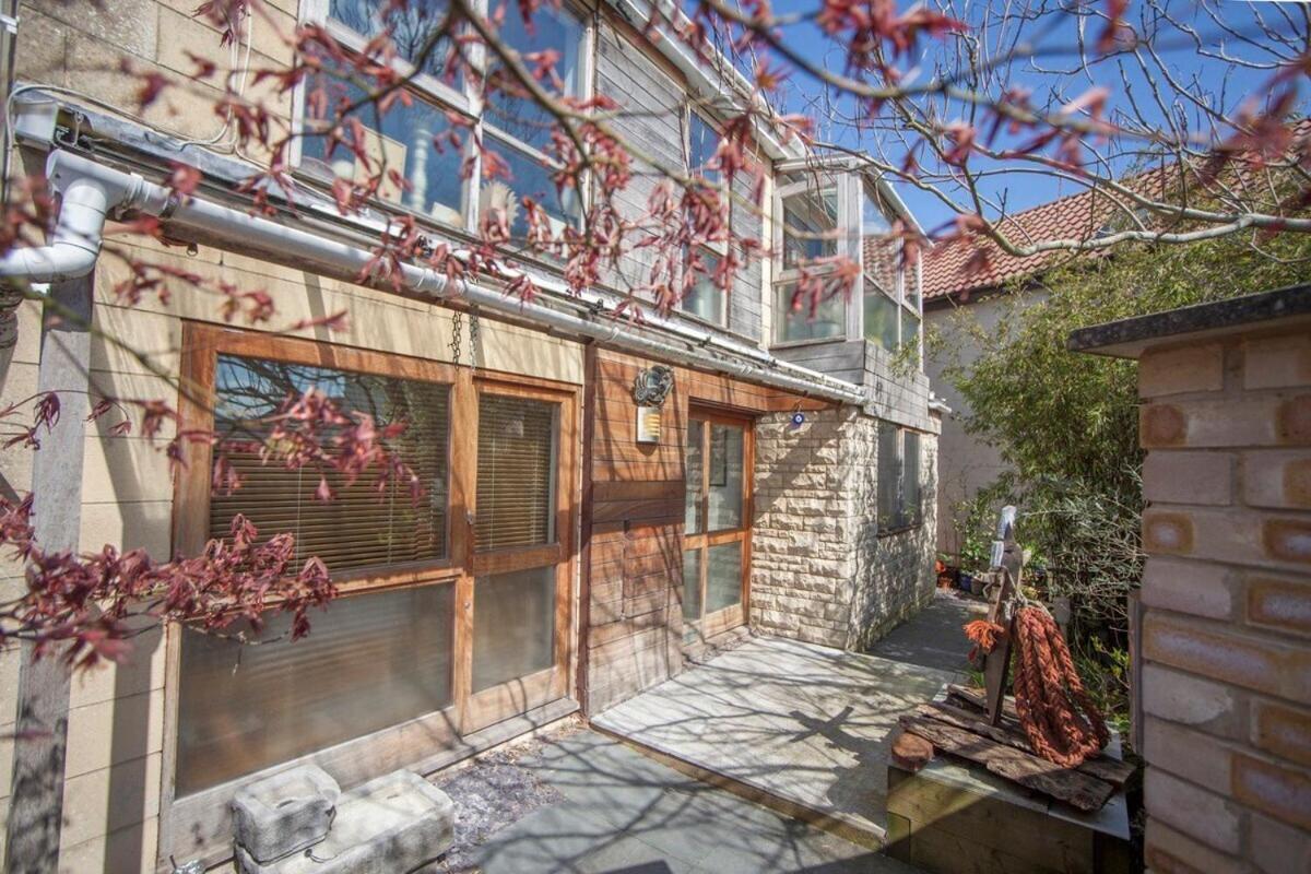 ※ Relaxing Home- Parking & Gorgeous Gardens Bath Buitenkant foto